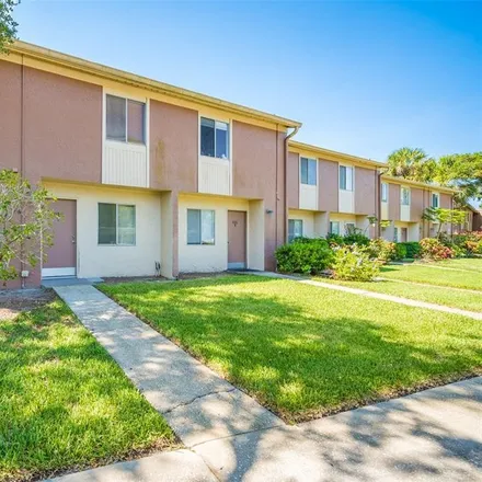 Buy this 2 bed condo on 198 115th Avenue North in Saint Petersburg, FL 33716