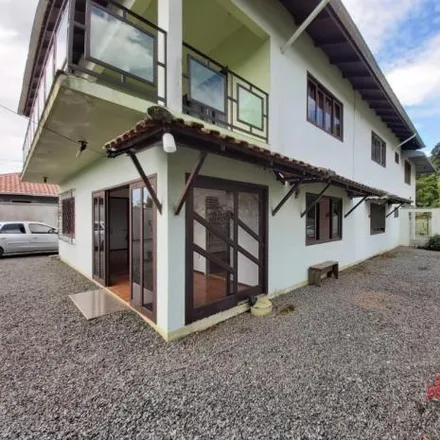 Rent this 3 bed house on Rua Francisco Eberhardt 43 in Pirabeiraba Centro, Joinville - SC