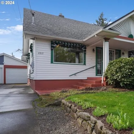 Buy this 4 bed house on 2217 Northeast 38th Avenue in Portland, OR 97212