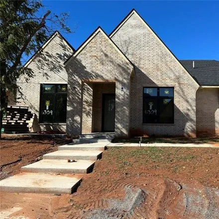 Buy this 4 bed house on Oak Forest Road in Edmond, OK 73003
