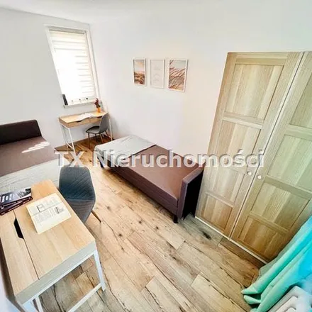 Image 2 - Wybrzeże Armii Krajowej, 44-100 Gliwice, Poland - Apartment for rent