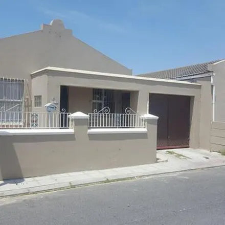 Image 3 - Sable Road, Lotus River, Western Cape, 7941, South Africa - Apartment for rent