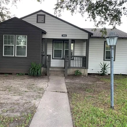 Buy this 4 bed house on 1022 Ponder Street in Corpus Christi, TX 78404