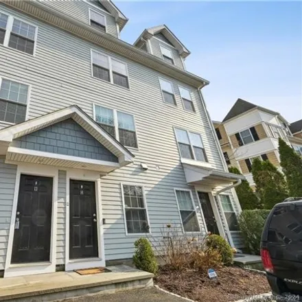 Image 1 - 20 Third Street, Northfield, Stamford, CT 06905, USA - Townhouse for rent