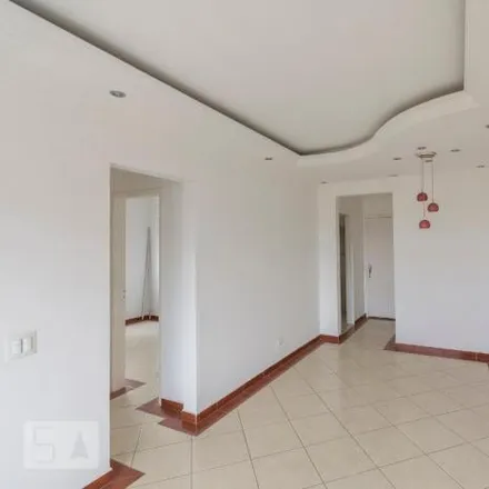Rent this 2 bed apartment on Rua Jaú in Jardim Pacheco, Osasco - SP