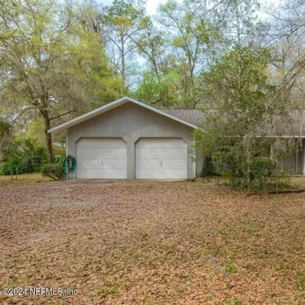Buy this 2 bed house on 162 East Peniel Road in Putnam County, FL 32177