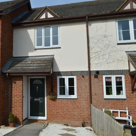 Rent this 2 bed townhouse on Lark Vale in Buckinghamshire, HP19 0XU