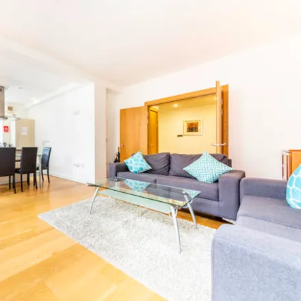 Rent this 2 bed room on Donovan Bros in 46 Crispin Street, Spitalfields