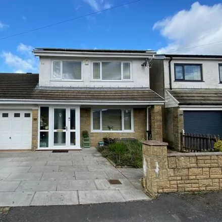 Buy this 3 bed house on Alderwood Close in Crynant, SA10 8PY