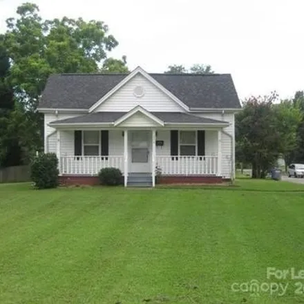 Image 2 - 74 11th Street, Belmont, NC 28012, USA - House for rent