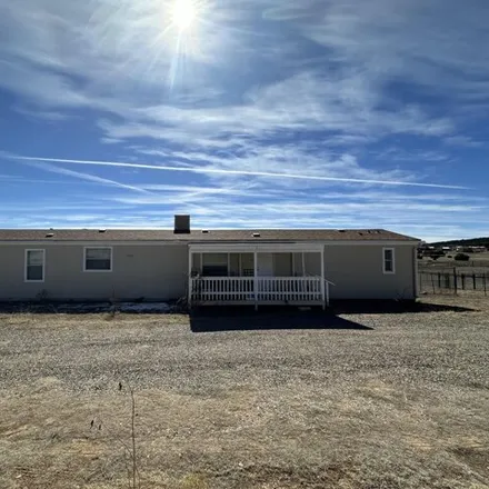Buy this studio apartment on 1 Richardson Dr in Edgewood, New Mexico
