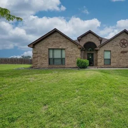 Buy this 3 bed house on 13548 Country Oaks Drive in Smith County, TX 75706