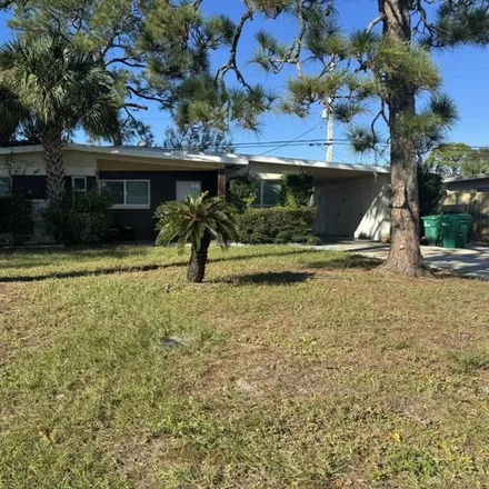 Rent this 3 bed house on 937 Acacia Way in Cocoa, FL 32922