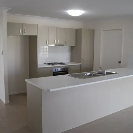 Image 6 - Alistair Street, Glenvale QLD 4350, Australia - Apartment for rent