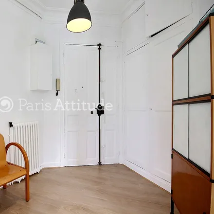 Image 2 - 6 Rue Desnouettes, 75015 Paris, France - Apartment for rent