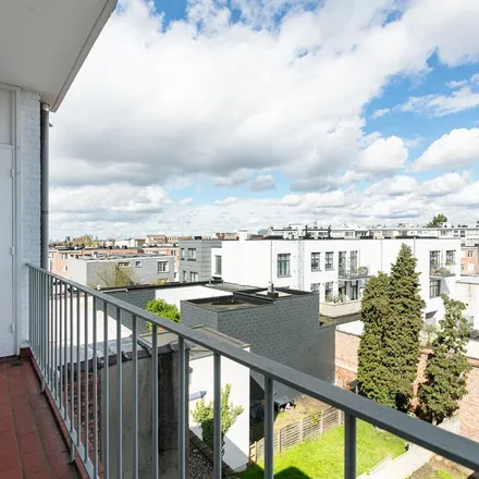 Rent this 2 bed apartment on Herentalsebaan 39 in 2100 Antwerp, Belgium