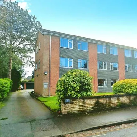 Rent this 2 bed room on Holme Lea in Sale, M33 2BJ