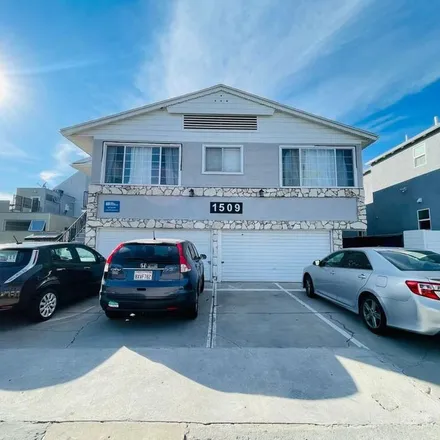 Rent this 2 bed apartment on 1504 Saturn Street in Los Angeles, CA 90035