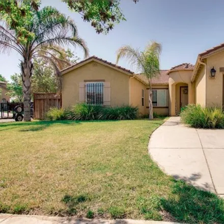Buy this 3 bed house on 1435 Fairmont Drive in Los Banos, CA 93635