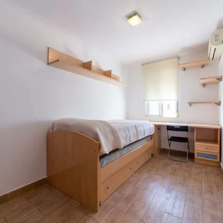 Image 3 - Carrer de Molina de Segura, 4, 46018 Valencia, Spain - Apartment for rent