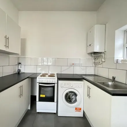 Image 1 - Sydney Grove, London, NW4 2TB, United Kingdom - Apartment for rent