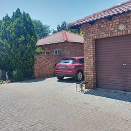 Image 9 - Rooihartbees Avenue, Theresapark, Pretoria, 0155, South Africa - Apartment for rent