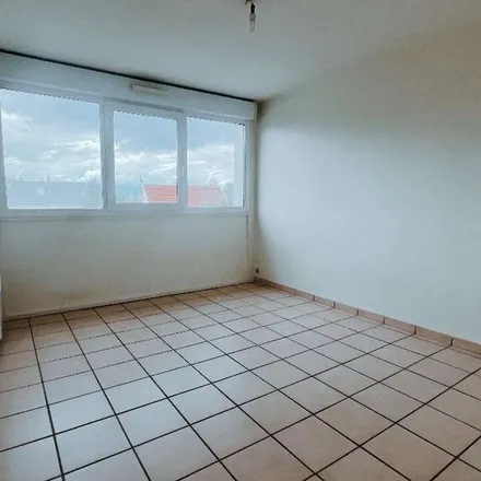 Rent this 1 bed apartment on Place de la Mairie in Rue de la Mairie, 37170 Chambray-lès-Tours