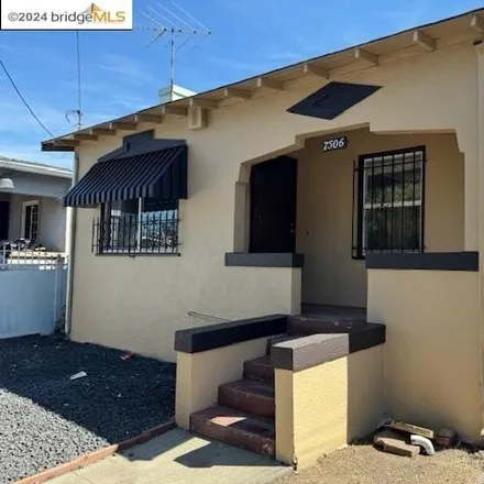 Buy this 2 bed house on 7506 Arthur Street in Oakland, CA 94613