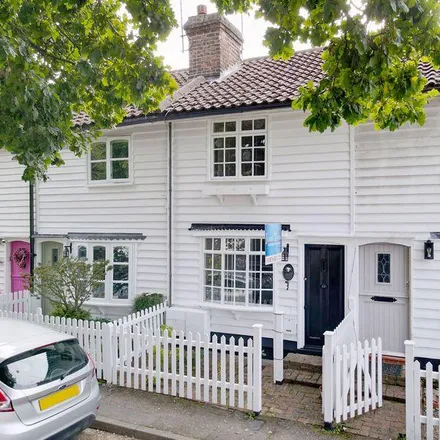 Rent this 2 bed townhouse on Grove Lane in Chigwell Row, IG7 6JE