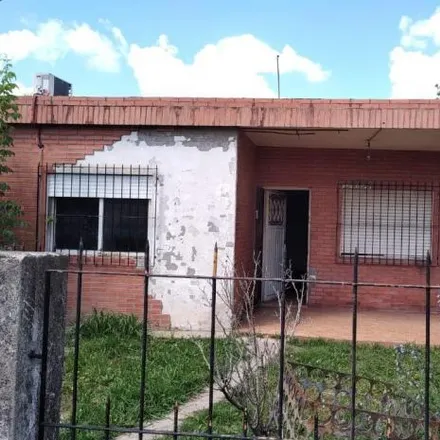Image 2 - Caaguazú, Barrio Matera, B1721 CNI Parque San Martín, Argentina - House for sale