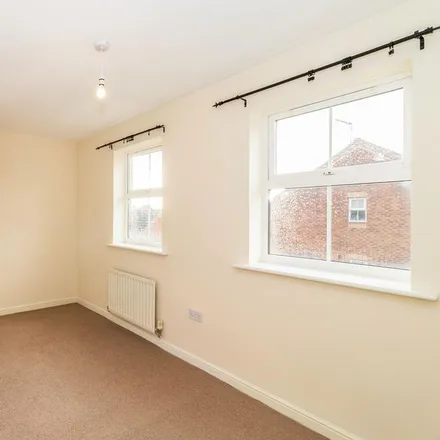Image 6 - High Hazel Drive, Mansfield Woodhouse, NG19 7GF, United Kingdom - Townhouse for rent