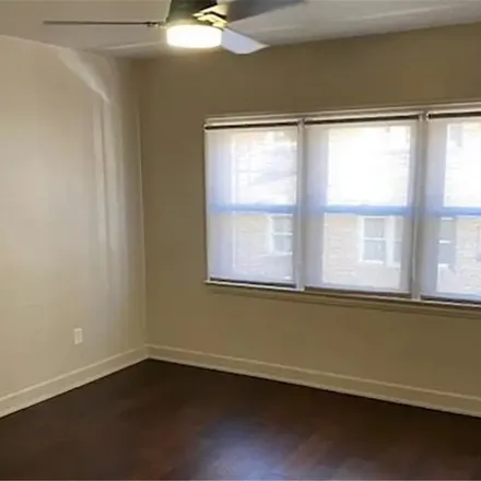 Image 2 - Eleanor Rigby Apartments, 125 300 East, Salt Lake City, UT 84111, USA - Apartment for rent