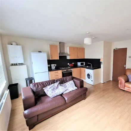 Rent this 3 bed apartment on 47-57 Linksfield Gardens in Aberdeen City, AB24 5PF