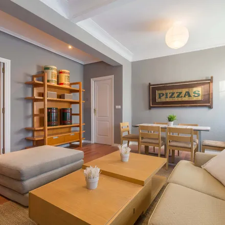Rent this 3 bed apartment on Calle Mantuano in 28002 Madrid, Spain