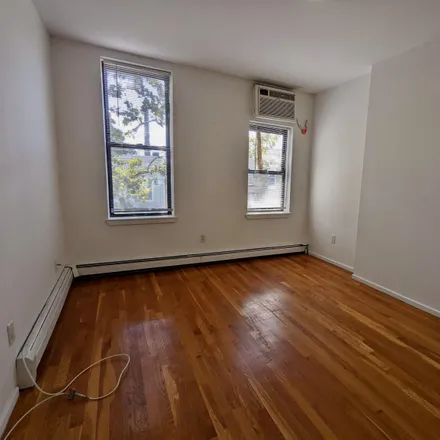 Image 4 - Diesel & Duke, 2nd Street, Jersey City, NJ 07302, USA - Apartment for rent