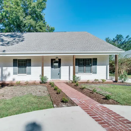 Buy this 4 bed house on 306 Harwell Drive in Broadmoor, Lafayette