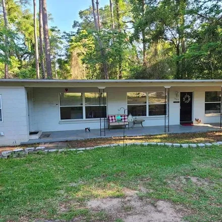 Buy this 3 bed house on 1501 Sharon Road in Tallahassee, FL 32303