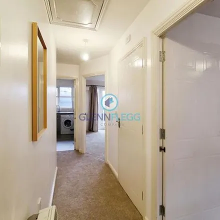 Image 2 - Foundry Court, Mill Street, Wexham Court, SL2 5YQ, United Kingdom - Apartment for rent