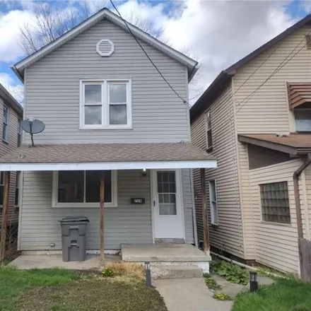 Rent this 3 bed house on Christian Assembly in Bell Avenue, Ellwood City