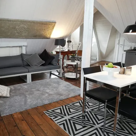 Rent this 3 bed apartment on Oelmühlenstraße 97 in 33604 Bielefeld, Germany