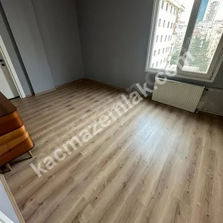 Image 1 - Çeşme Sokağı, 34840 Maltepe, Turkey - Apartment for rent