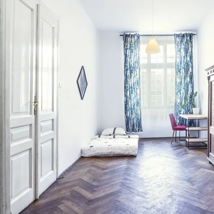 Rent this 3 bed room on Aleja Zygmunta Krasińskiego 28 in 30-101 Krakow, Poland