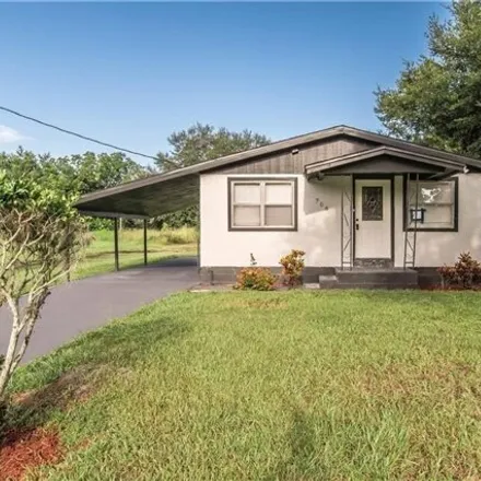 Rent this 3 bed house on 734 South Pine Avenue in Fort Meade, Polk County