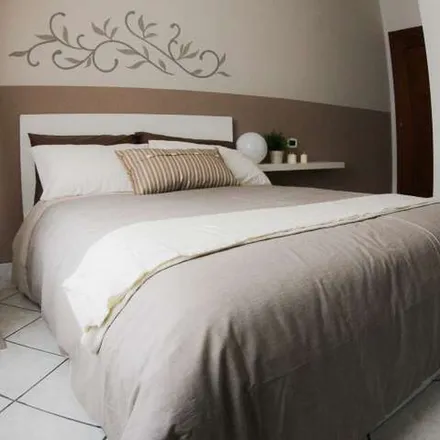 Rent this 3 bed apartment on Via Romolo Bitti in 18, 20125 Milan MI