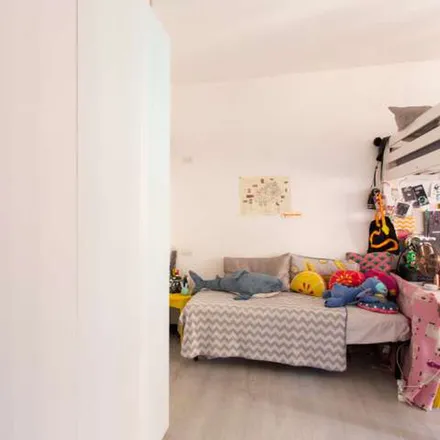 Rent this 2 bed apartment on Via Francesco Paolo Michetti in 22, 20158 Milan MI