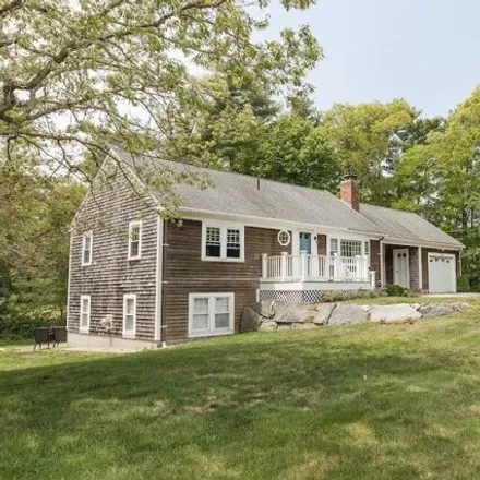 Buy this 3 bed house on 354 Mariner Circle in Cotuit, Barnstable County
