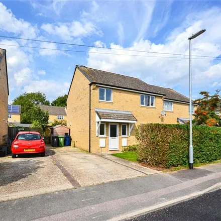 Rent this 3 bed duplex on 81 New Road in Sawston, CB22 3BN