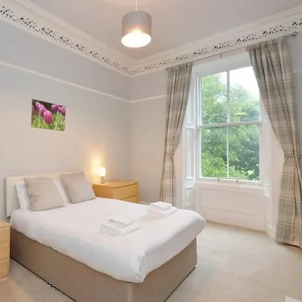 Rent this 3 bed apartment on City of Edinburgh in EH9 1JZ, United Kingdom