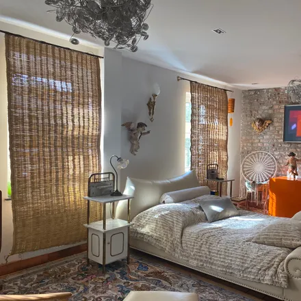 Rent this 1 bed apartment on Klein-Eller 18 in 40229 Dusseldorf, Germany