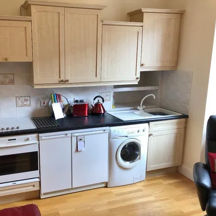 Image 4 - 26 Wallfield Crescent, Aberdeen City, AB25 2JX, United Kingdom - Apartment for rent